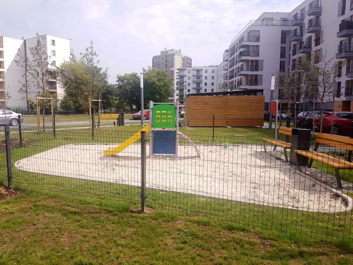 Apartments Olit Bajeczna كراكوفيا المظهر الخارجي الصورة